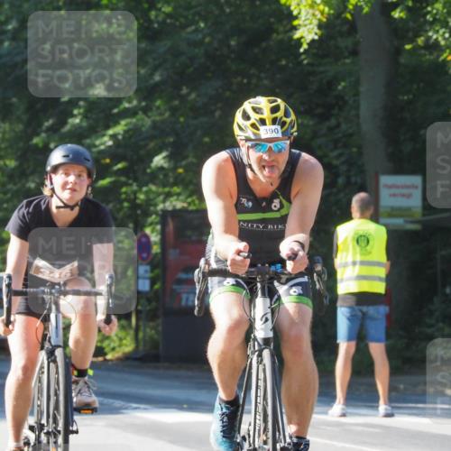 08.09.2024 - Stadtparktriathlon Zöllner http://msf.ph/oto/6993453 08.09.2024 10:38:43 Radfahren 346, 353, 390, 392, 436, 437, 440 meine-sportfotos.de