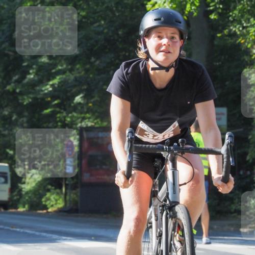 08.09.2024 - Stadtparktriathlon Zöllner http://msf.ph/oto/6993470 08.09.2024 10:38:44 Radfahren 346, 353, 390, 392, 437, 440 meine-sportfotos.de