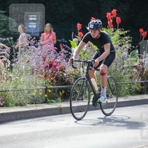 08.09.2024 - Stadtparktriathlon Zöllner http://msf.ph/oto/6993480 08.09.2024 11:54:17 Radfahren 650, 706 meine-sportfotos.de