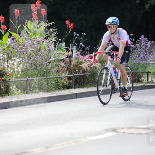 08.09.2024 - Stadtparktriathlon Zöllner http://msf.ph/oto/6993500 08.09.2024 11:55:09 Radfahren 588, 596, 626, 658, 683, 807 meine-sportfotos.de