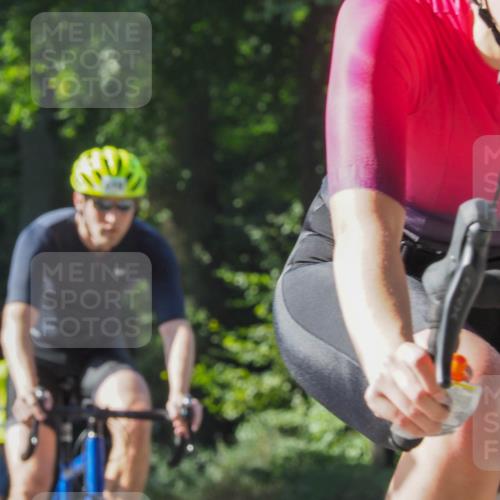 08.09.2024 - Stadtparktriathlon Zöllner http://msf.ph/oto/6993511 08.09.2024 10:39:01 Radfahren 320, 371, 384, 402, 419, 426, 434, 447, 448, 450 meine-sportfotos.de