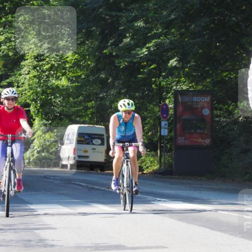 08.09.2024 - Stadtparktriathlon Zöllner http://msf.ph/oto/6993539 08.09.2024 10:39:13 Radfahren 233, 252, 266, 343, 371, 380 meine-sportfotos.de