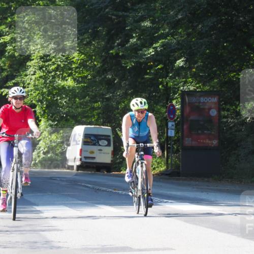 08.09.2024 - Stadtparktriathlon Zöllner http://msf.ph/oto/6993543 08.09.2024 10:39:13 Radfahren 233, 252, 266, 343, 371, 380 meine-sportfotos.de