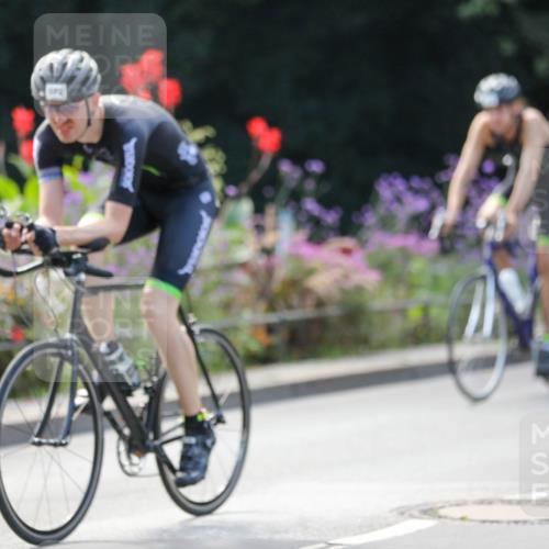 08.09.2024 - Stadtparktriathlon Zöllner http://msf.ph/oto/6993601 08.09.2024 11:55:52 Radfahren 672, 692, 711, 738, 740, 773, 784, 791, 800 meine-sportfotos.de