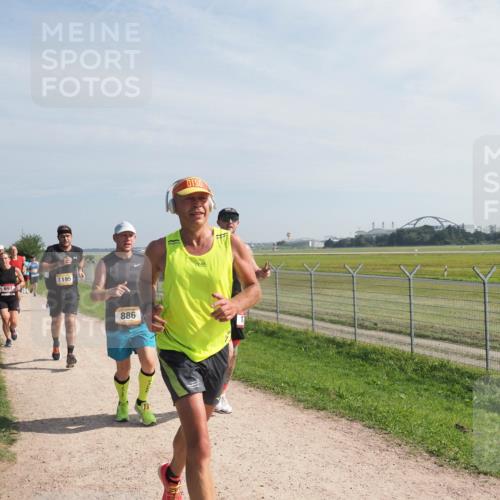 08.09.2024 - Airport Race Miley Keyser http://msf.ph/oto/6993619 08.09.2024 12:14:18 Laufen OLYMPUS, DIGITAL, CAMERA meine-sportfotos.de