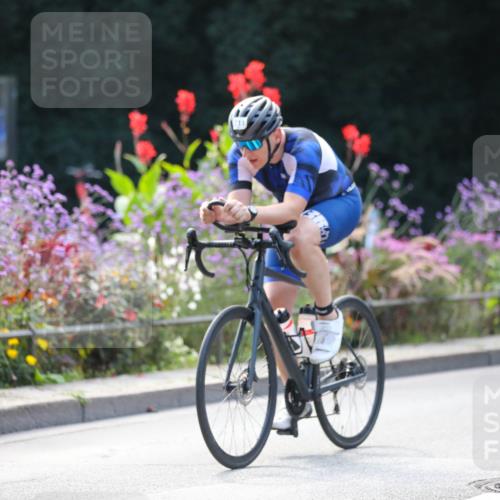 08.09.2024 - Stadtparktriathlon Zöllner http://msf.ph/oto/6993674 08.09.2024 11:56:03 Radfahren 688, 693, 711, 719, 773, 839 meine-sportfotos.de