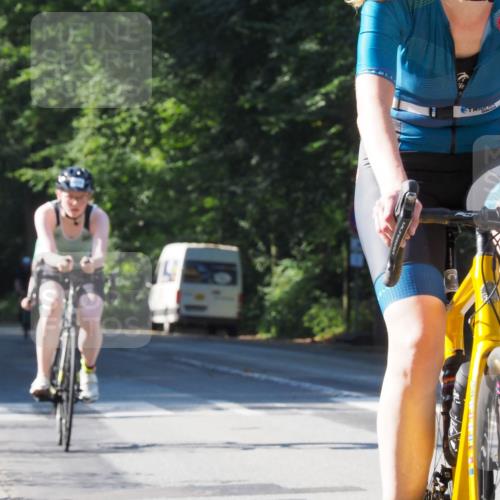 08.09.2024 - Stadtparktriathlon Zöllner http://msf.ph/oto/6993680 08.09.2024 10:39:31 Radfahren 275, 281, 288, 296, 298, 324, 338, 358, 367, 372, 405, 413, 424 meine-sportfotos.de