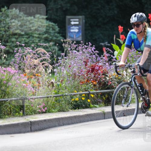 08.09.2024 - Stadtparktriathlon Zöllner http://msf.ph/oto/6993704 08.09.2024 11:56:43 Radfahren 605, 722, 793, 803, 834 meine-sportfotos.de