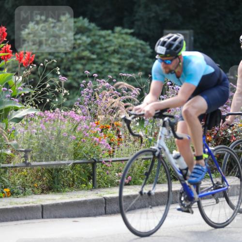 08.09.2024 - Stadtparktriathlon Zöllner http://msf.ph/oto/6993726 08.09.2024 11:56:47 Radfahren 621, 722, 774, 793, 803, 834, 838 meine-sportfotos.de