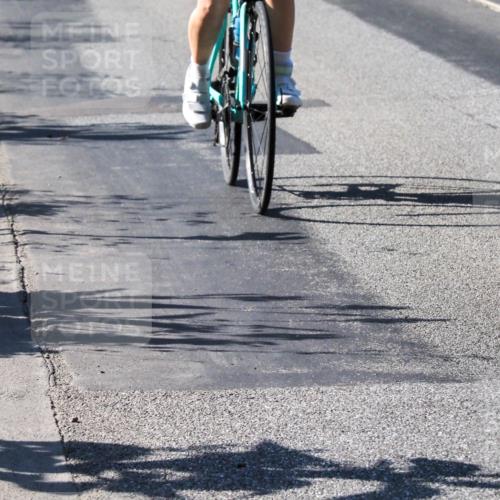 08.09.2024 - Stadtparktriathlon Zöllner http://msf.ph/oto/6993755 08.09.2024 10:39:37 Radfahren 278, 281, 298, 324, 338, 367, 372, 405 meine-sportfotos.de