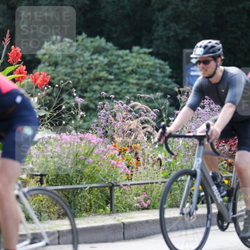 08.09.2024 - Stadtparktriathlon Zöllner http://msf.ph/oto/6993777 08.09.2024 11:57:17 Radfahren 627, 648, 700, 714, 734, 742, 841 meine-sportfotos.de