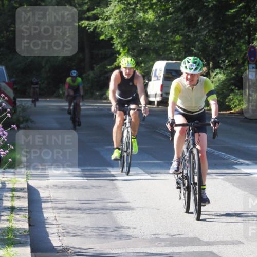 08.09.2024 - Stadtparktriathlon Zöllner http://msf.ph/oto/6993803 08.09.2024 10:39:39 Radfahren 278, 281, 298, 367, 372, 405 meine-sportfotos.de