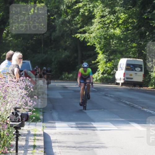 08.09.2024 - Stadtparktriathlon Zöllner http://msf.ph/oto/6993822 08.09.2024 10:39:40 Radfahren 278, 281, 298, 366, 367, 372, 405 meine-sportfotos.de