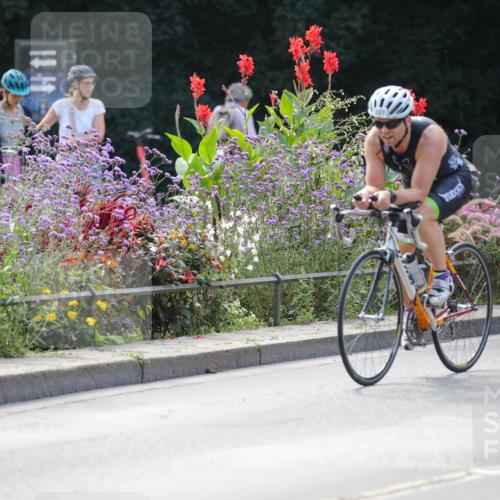 08.09.2024 - Stadtparktriathlon Zöllner http://msf.ph/oto/6993837 08.09.2024 11:57:38 Radfahren 635, 779, 831 meine-sportfotos.de