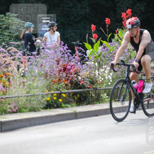 08.09.2024 - Stadtparktriathlon Zöllner http://msf.ph/oto/6993846 08.09.2024 11:57:53 Radfahren 595, 613, 677, 696, 716, 726, 739, 746, 749, 762, 787, 828 meine-sportfotos.de