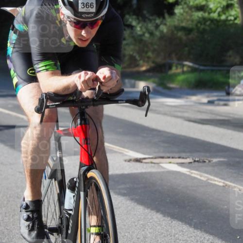 08.09.2024 - Stadtparktriathlon Zöllner http://msf.ph/oto/6993869 08.09.2024 10:39:50 Radfahren 292, 345, 366, 376, 416, 417, 425 meine-sportfotos.de