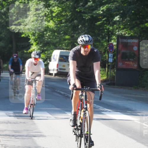 08.09.2024 - Stadtparktriathlon Zöllner http://msf.ph/oto/6993892 08.09.2024 10:39:54 Radfahren 271, 280, 292, 345, 366, 376, 416, 417, 425 meine-sportfotos.de