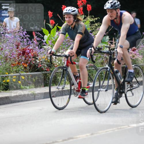 08.09.2024 - Stadtparktriathlon Zöllner http://msf.ph/oto/6993934 08.09.2024 11:58:00 Radfahren 580, 595, 613, 677, 739, 749, 762, 770, 780, 787, 828 meine-sportfotos.de