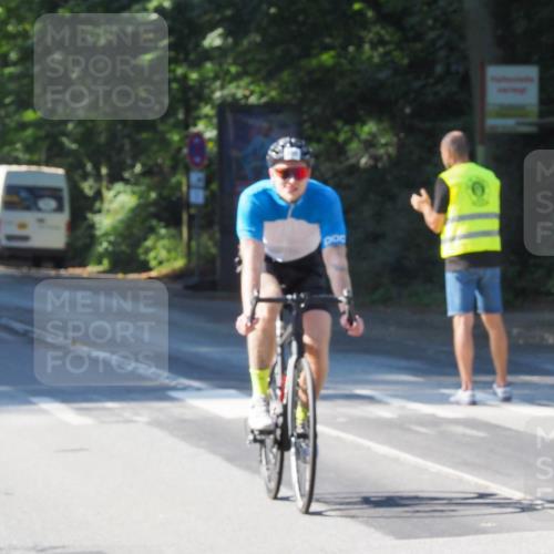 08.09.2024 - Stadtparktriathlon Zöllner http://msf.ph/oto/6993961 08.09.2024 10:40:15 Radfahren 395, 406, 429, 454 meine-sportfotos.de