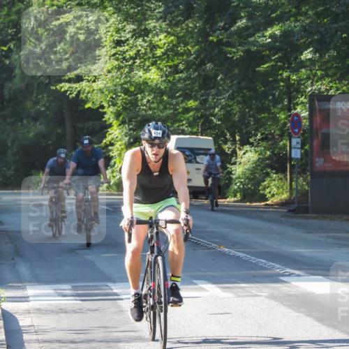 08.09.2024 - Stadtparktriathlon Zöllner http://msf.ph/oto/6993967 08.09.2024 10:40:23 Radfahren 412, 439, 454 meine-sportfotos.de