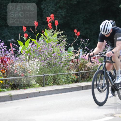 08.09.2024 - Stadtparktriathlon Zöllner http://msf.ph/oto/6993974 08.09.2024 11:58:13 Radfahren 705, 718, 748 meine-sportfotos.de