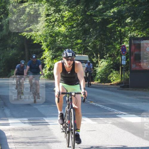 08.09.2024 - Stadtparktriathlon Zöllner http://msf.ph/oto/6993975 08.09.2024 10:40:23 Radfahren 412, 439, 454 meine-sportfotos.de