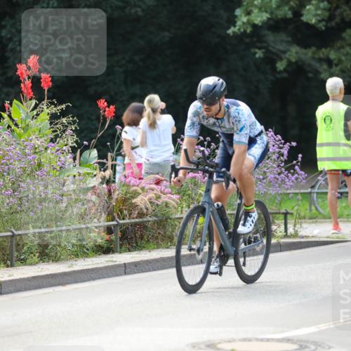 08.09.2024 - Stadtparktriathlon Zöllner http://msf.ph/oto/6994009 08.09.2024 11:58:29 Radfahren 573, 662, 704, 709, 747, 750, 777, 816, 817, 836, 837 meine-sportfotos.de