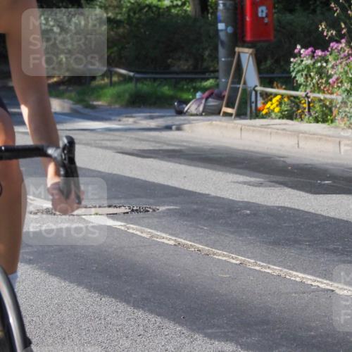 08.09.2024 - Stadtparktriathlon Zöllner http://msf.ph/oto/6994093 08.09.2024 10:41:11 Radfahren 361, 445 meine-sportfotos.de
