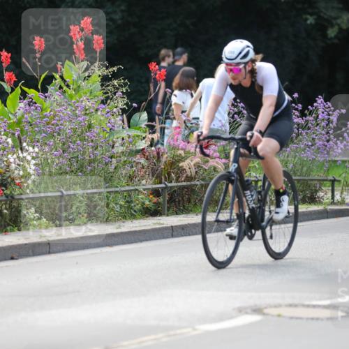 08.09.2024 - Stadtparktriathlon Zöllner http://msf.ph/oto/6994182 08.09.2024 11:58:50 Radfahren 564, 680, 695, 737, 756, 783, 796, 811, 840, 843 meine-sportfotos.de