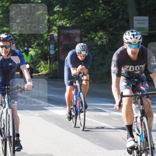 08.09.2024 - Stadtparktriathlon Zöllner http://msf.ph/oto/6994229 08.09.2024 10:42:04 Radfahren 276, 369, 386, 387, 408, 449, 460 meine-sportfotos.de