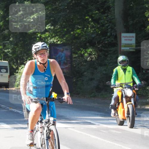 08.09.2024 - Stadtparktriathlon Zöllner http://msf.ph/oto/6994251 08.09.2024 10:42:06 Radfahren 276, 369, 386, 387, 408, 422, 449, 460 meine-sportfotos.de