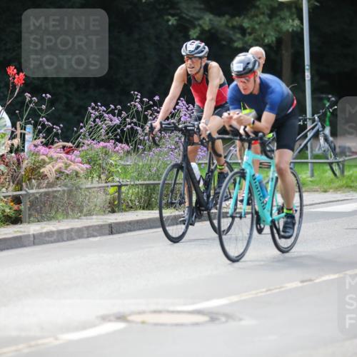 08.09.2024 - Stadtparktriathlon Zöllner http://msf.ph/oto/6994262 08.09.2024 11:59:05 Radfahren 689, 701, 702, 758, 765, 775, 805, 815, 824, 835 meine-sportfotos.de