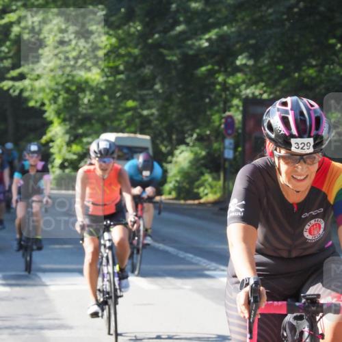 08.09.2024 - Stadtparktriathlon Zöllner http://msf.ph/oto/6994338 08.09.2024 10:42:31 Radfahren 43, 284, 304, 311, 321, 322, 329, 360, 373, 404, 410, 420, 435 meine-sportfotos.de