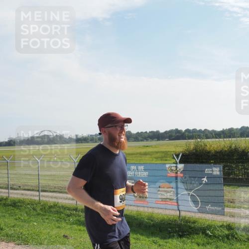 08.09.2024 - Airport Race Miley Keyser http://msf.ph/oto/6994360 08.09.2024 12:15:15 Laufen OLYMPUS, DIGITAL, CAMERA meine-sportfotos.de