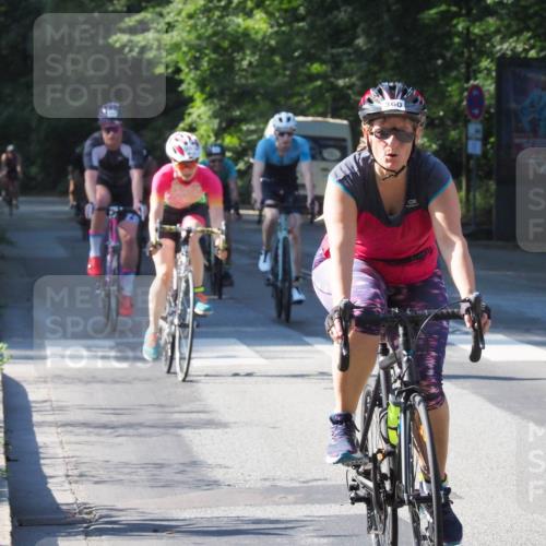 08.09.2024 - Stadtparktriathlon Zöllner http://msf.ph/oto/6994405 08.09.2024 10:42:35 Radfahren 43, 284, 304, 311, 321, 322, 323, 329, 360, 404, 410, 420, 435 meine-sportfotos.de