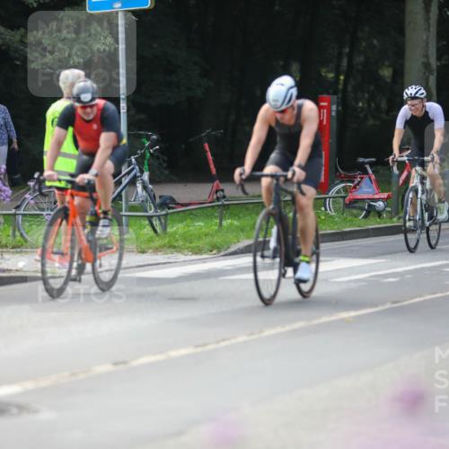 08.09.2024 - Stadtparktriathlon Zöllner http://msf.ph/oto/6994415 08.09.2024 11:59:47 Radfahren 667, 668, 676, 697, 728, 736, 845 meine-sportfotos.de