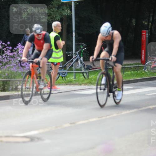 08.09.2024 - Stadtparktriathlon Zöllner http://msf.ph/oto/6994417 08.09.2024 11:59:48 Radfahren 667, 668, 676, 728, 736, 845 meine-sportfotos.de