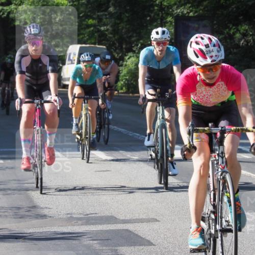 08.09.2024 - Stadtparktriathlon Zöllner http://msf.ph/oto/6994431 08.09.2024 10:42:36 Radfahren 43, 284, 304, 321, 322, 323, 360, 404, 410, 420, 435 meine-sportfotos.de