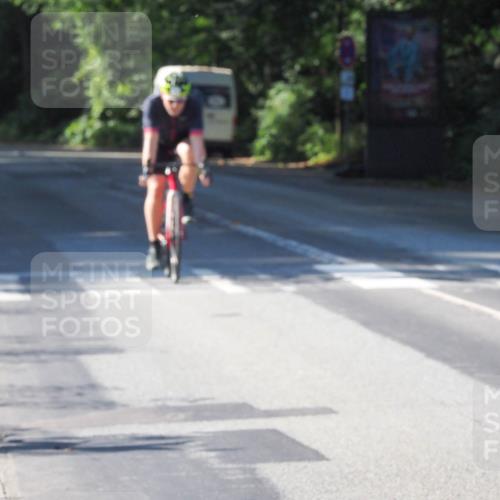 08.09.2024 - Stadtparktriathlon Zöllner http://msf.ph/oto/6994480 08.09.2024 10:42:39 Radfahren 284, 289, 304, 323, 340, 360, 404, 410, 420, 435 meine-sportfotos.de