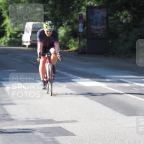 08.09.2024 - Stadtparktriathlon Zöllner http://msf.ph/oto/6994489 08.09.2024 10:42:39 Radfahren 284, 289, 304, 323, 340, 360, 404, 410, 420, 435 meine-sportfotos.de