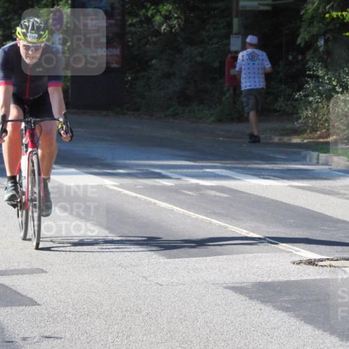 08.09.2024 - Stadtparktriathlon Zöllner http://msf.ph/oto/6994490 08.09.2024 10:42:40 Radfahren 284, 289, 304, 323, 340, 404, 410, 420, 435 meine-sportfotos.de