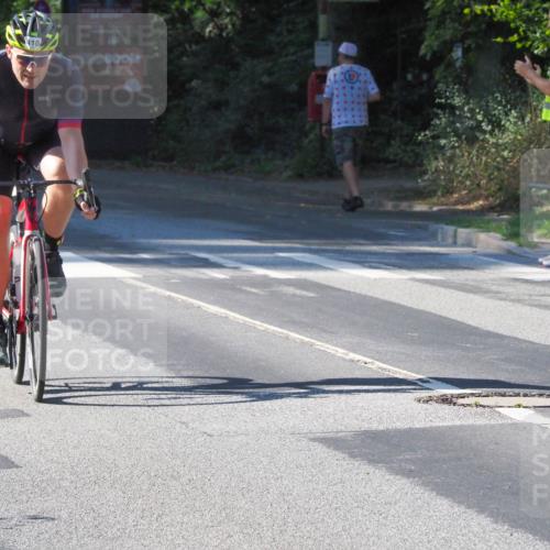 08.09.2024 - Stadtparktriathlon Zöllner http://msf.ph/oto/6994497 08.09.2024 10:42:40 Radfahren 284, 289, 304, 323, 340, 404, 410, 420, 435 meine-sportfotos.de