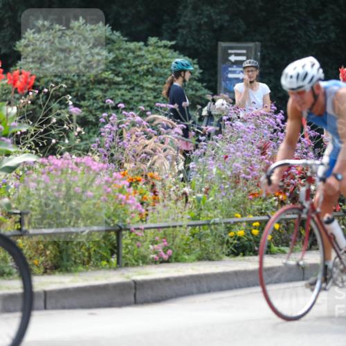 08.09.2024 - Stadtparktriathlon Zöllner http://msf.ph/oto/6994504 08.09.2024 12:00:23 Radfahren 614, 643, 684, 731, 754, 764, 842 meine-sportfotos.de