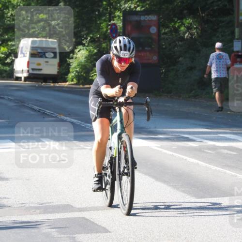 08.09.2024 - Stadtparktriathlon Zöllner http://msf.ph/oto/6994517 08.09.2024 10:42:44 Radfahren 289, 323, 340, 341, 410 meine-sportfotos.de