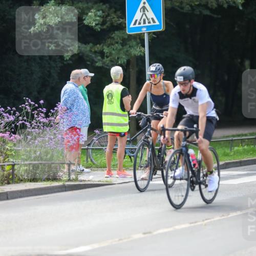 08.09.2024 - Stadtparktriathlon Zöllner http://msf.ph/oto/6994535 08.09.2024 12:00:45 Radfahren 576, 625, 673, 674, 751, 776, 788, 794 meine-sportfotos.de