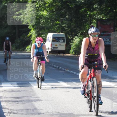 08.09.2024 - Stadtparktriathlon Zöllner http://msf.ph/oto/6994553 08.09.2024 10:42:47 Radfahren 289, 323, 340, 341, 362 meine-sportfotos.de
