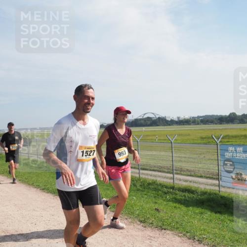 08.09.2024 - Airport Race Miley Keyser http://msf.ph/oto/6994569 08.09.2024 12:15:33 Laufen OLYMPUS, DIGITAL, CAMERA meine-sportfotos.de