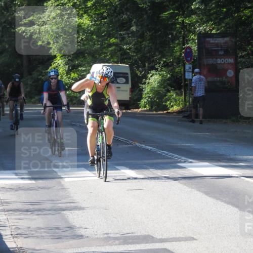 08.09.2024 - Stadtparktriathlon Zöllner http://msf.ph/oto/6994590 08.09.2024 10:43:01 Radfahren 283, 287, 312, 313, 332, 355, 359 meine-sportfotos.de