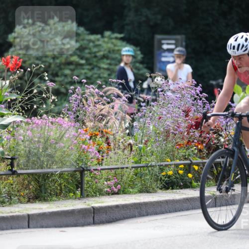 08.09.2024 - Stadtparktriathlon Zöllner http://msf.ph/oto/6994593 08.09.2024 12:01:13 Radfahren 665, 720, 763, 778 meine-sportfotos.de