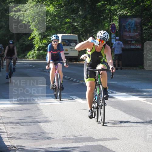 08.09.2024 - Stadtparktriathlon Zöllner http://msf.ph/oto/6994600 08.09.2024 10:43:02 Radfahren 283, 287, 312, 313, 332, 355, 359 meine-sportfotos.de